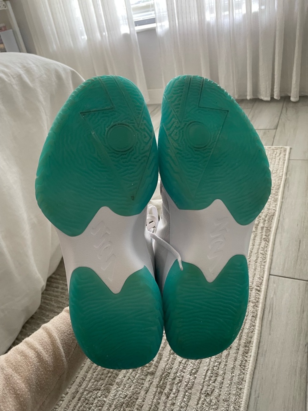 Air Jordan Zion 1 PF 'White Dynamic Turquoise' - Picture 12 of 12